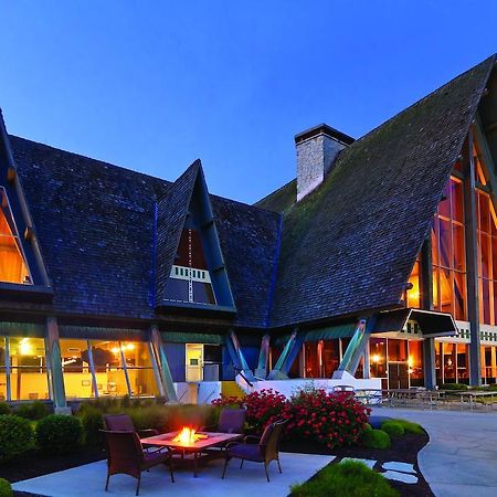 Hueston Woods Lodge And Conference Center College Corner Екстериор снимка