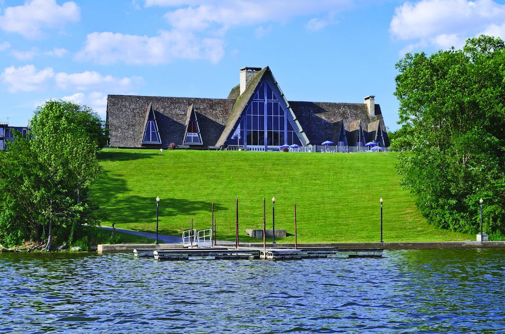 Hueston Woods Lodge And Conference Center College Corner Екстериор снимка