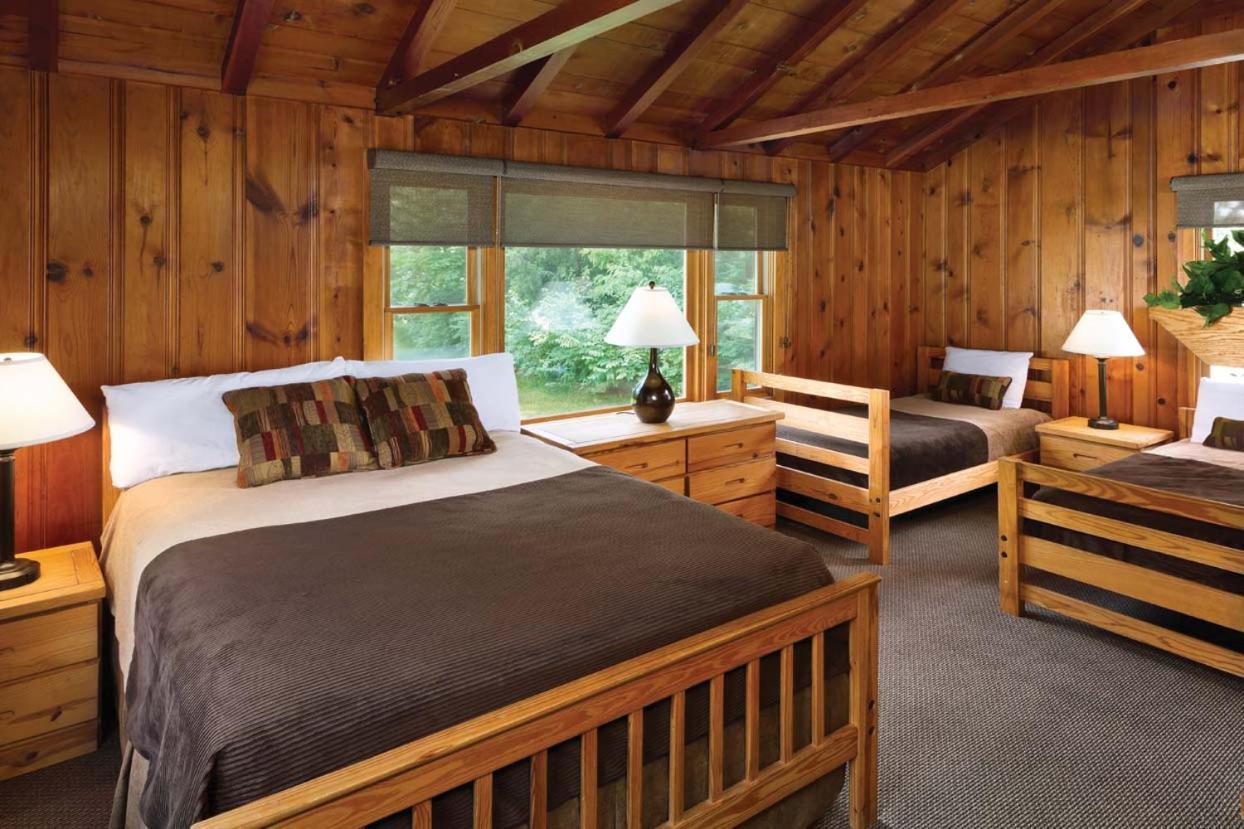 Hueston Woods Lodge And Conference Center College Corner Екстериор снимка